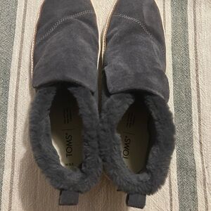 TOMS Women’s Paxton Charcoal Suede Boots